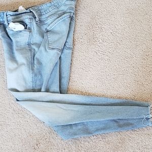 old navy light wash jeans